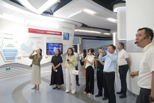 聚焦 華神科技藥業(yè)團(tuán)隊赴天士力參訪學(xué)習(xí),共探中醫(yī)藥發(fā)展新路徑